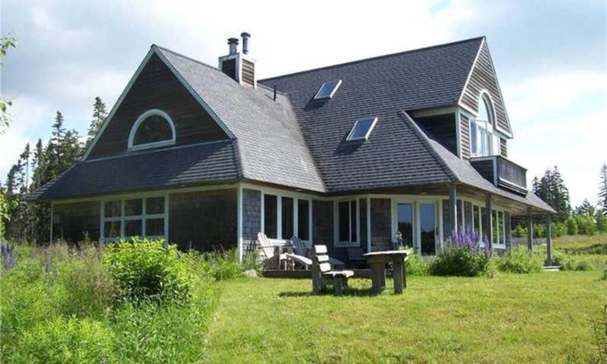 Roque Bluffs House | Ocean Front Down East Private Estate On 12 acresnPrivate beach