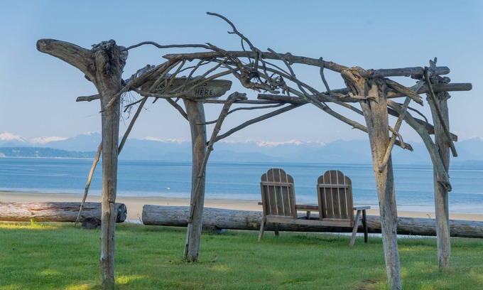 Campbell River Hotel | Ocean Resort