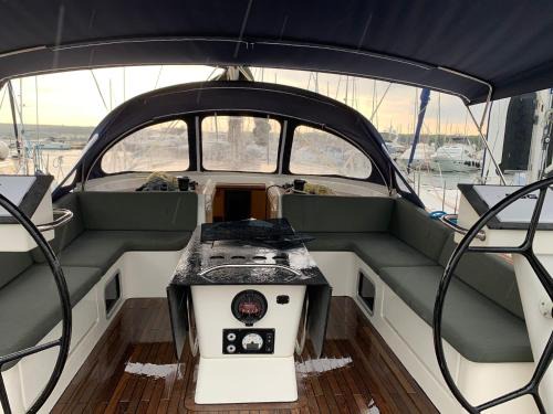 Punat Boat Rental | Ocean`s Blue