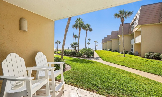 Crescent Beach Condo | Ocean View 2BR Condo in St. Augustine