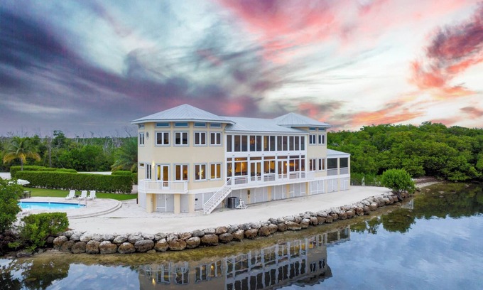Key Largo House | Ocean views from every room .