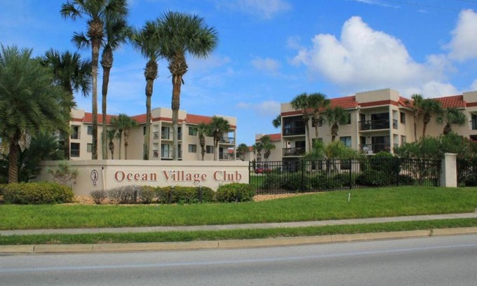 Butler Beach House | Ocean Village Club J31