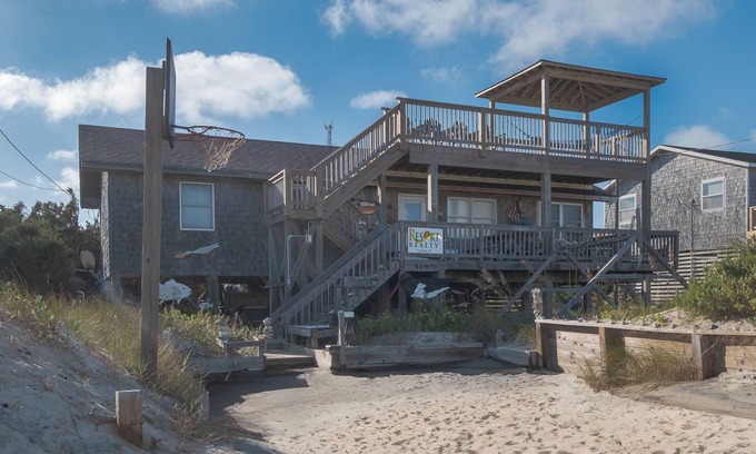 Rodanthe House | Oceanfront 7041- Duck Dog: 4-Bedroom House in Rodanthe, NC