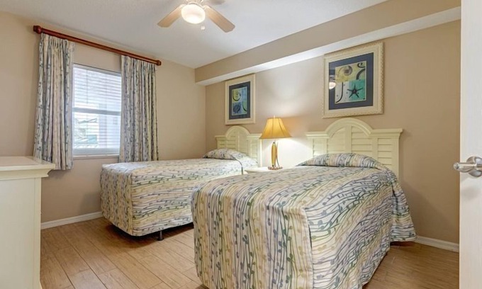 Cocoa Isles Condo | Oceanfront Accessible Condo w/Balcony