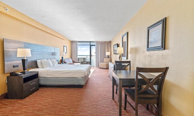 Myrtle Beach House | Oceanfront at the Landmark