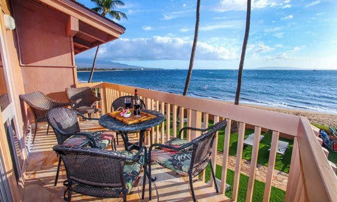 Kihei Condo | OCEANFRONT CONDO - Whale Season! - Kihei Sands Beachfront Condos-B9