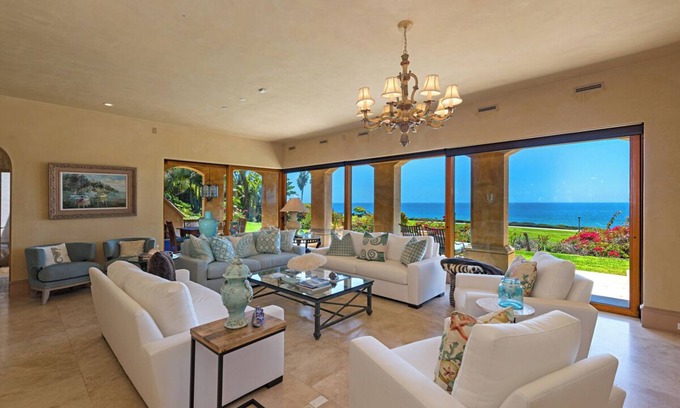Monarch Beach House | Oceanfront Luxury Villa in Ritz Cove -