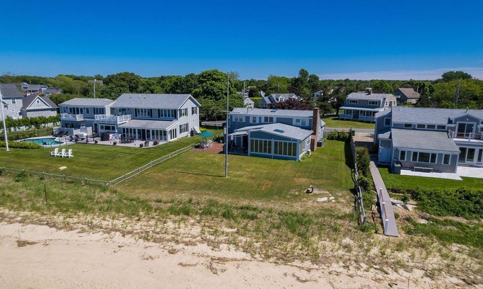 Barnstable House | Oceanfront on Sunset Lane - Clean & Spacious with Central AC!