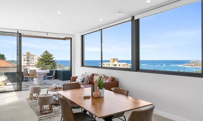 Coogee Apartment | Oceanfront Views: Coogee Sanctuary Penthouse #7
