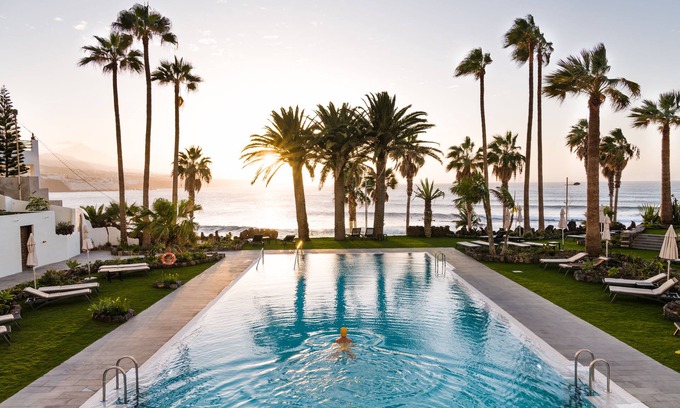 Punta del Hidalgo Hotel | OCEANO Health Spa Hotel