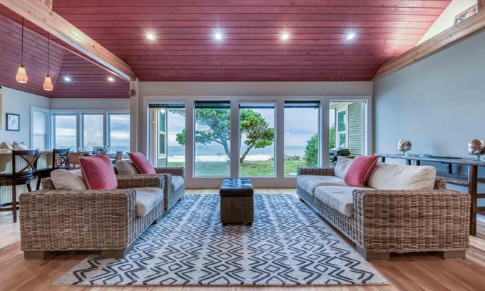 Lincoln City House | Oceans Edge