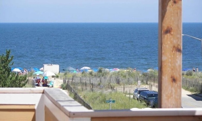 Fenwick Island House | Oceanside Amazing Home in Beaches of Fenwick Island. 6 Bedrooms/4.5 Baths