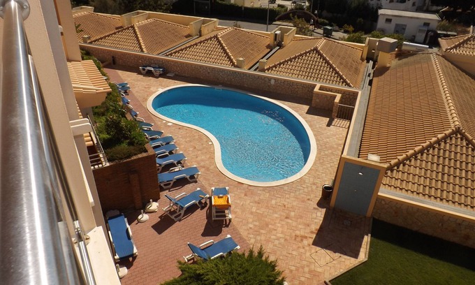 Olhos D'Agua Condo | Oceanus Sea view apartment