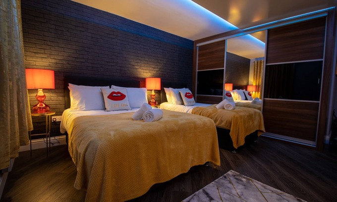 Swindon Apartment | October Discount - Long Stay - Contractors
