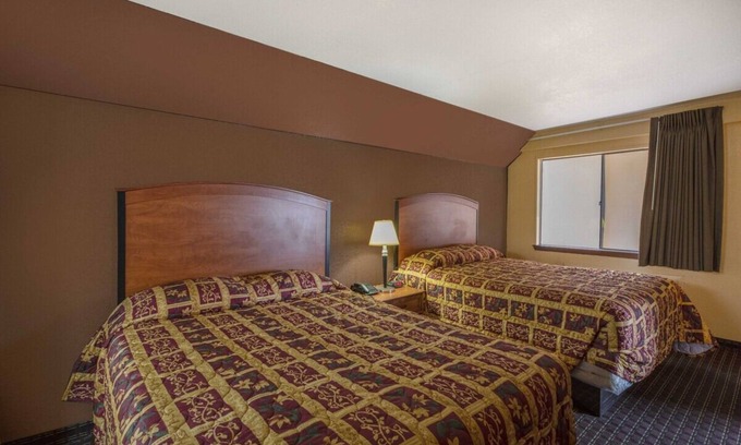 Odessa Hotel | Odessa Room Near Gertrude Bruce Center w/Free Parking