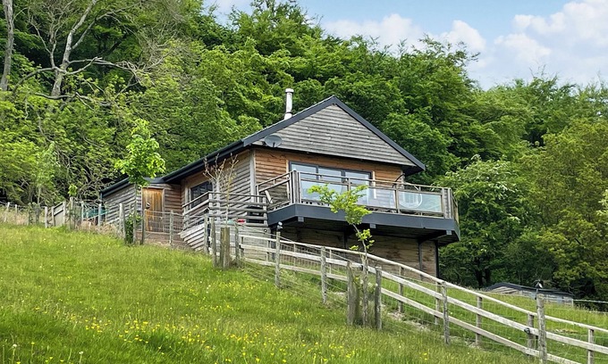 Kington Cottage | Offa's Dyke Lodge - UK10835