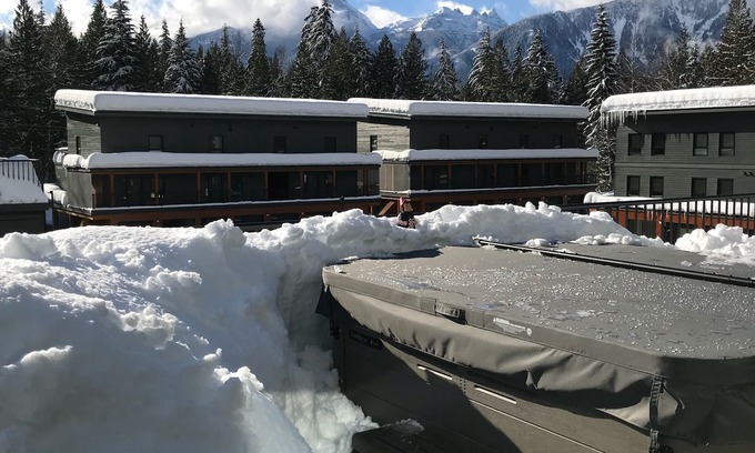 Revelstoke Condo | OG Mackenzie Village Revelstoke #powder air condition available