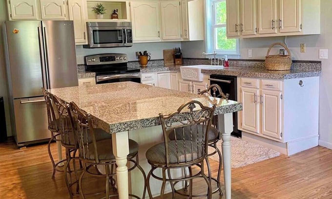 Elkton Other | Ohio Lake Country Farmhouse