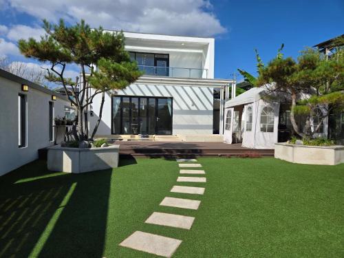 Gyeongju Apartment | Okchae pension