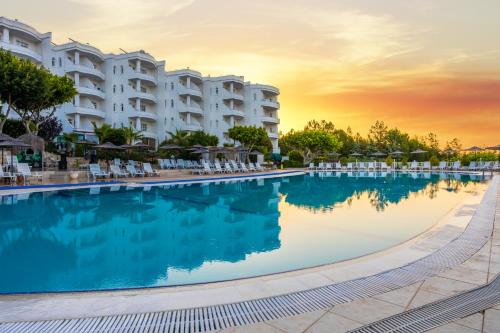 Artikli Resort | Olbios Marina Resort Hotel