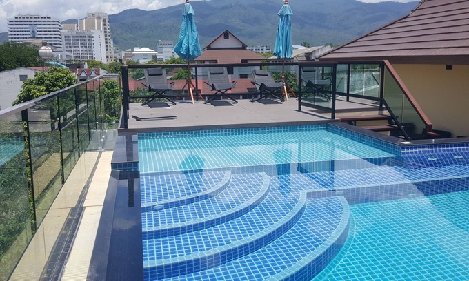 Old City Apartment | OLD CITY CENTRE APARTMENT BY WAT PHRA SINGH