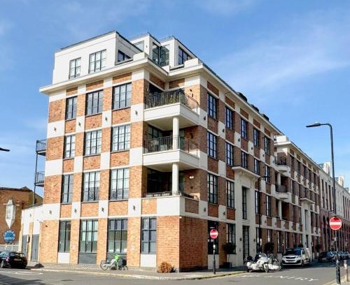 Southfield Apartment | Old Hall City Breaks - Boutique Loft Style - Apartment