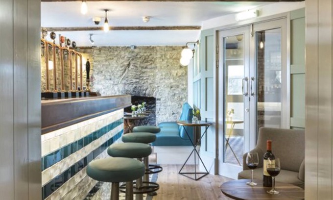 Stow-on-the-Wold Hotel | Old Stocks Inn