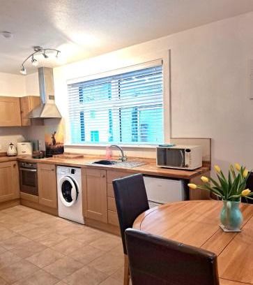 Fortrose Apartment | Old Tavern House