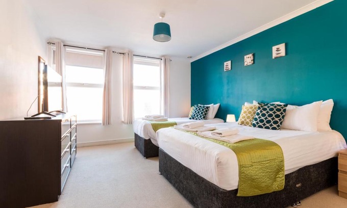 Swindon Apartment | Old Town Apartments