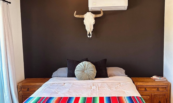 Albuquerque House | Old-Town Estate- Albuquerque