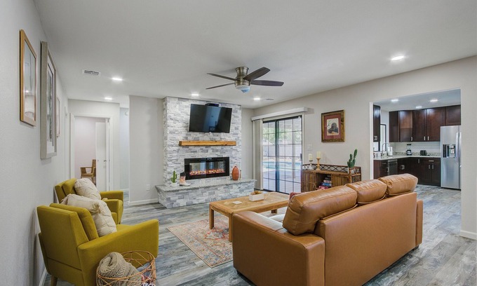 Scottsdale Highlands House | OLD TOWN- POOL- GAMES- PERFECT LOCATION