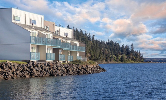 Adelma Beach Resort | Olympic gem of the mountain!