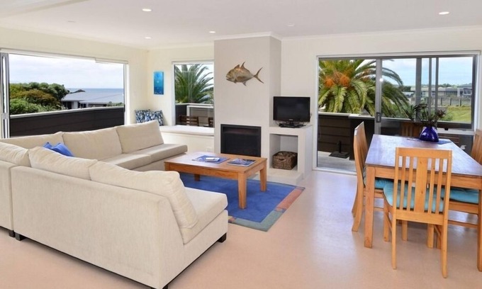 Omaha House | Omaha Sands- Elevated sea views and short walk to the beach