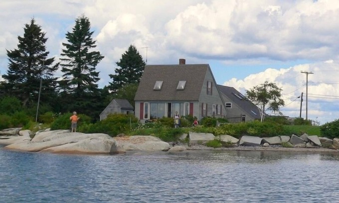 Spruce Head House | On Ocean, Great Sea Views, Well Equipped, Private, 3 BR