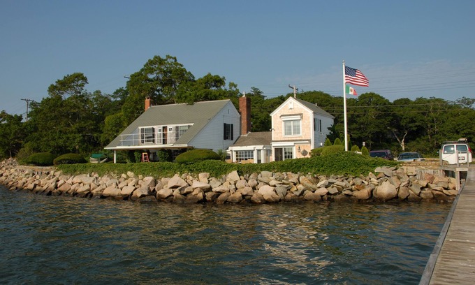 South Orleans House | ON PLEASANT BAY - TOPSIDE MAIN HOUSE