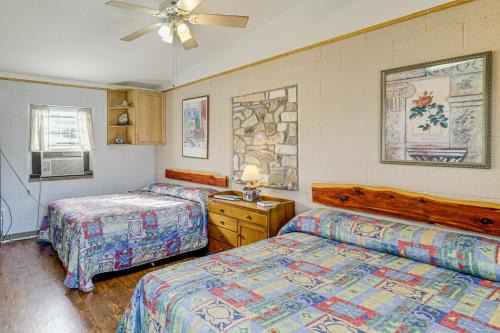 Lake Whitney Apartment | On-Site Hiking Trails Lake Whitney Studio!
