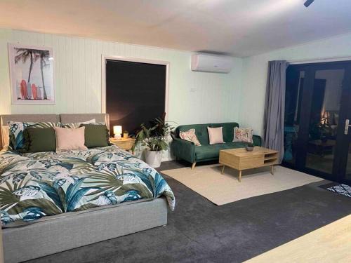 Gwynneville Apartment | On Track Getaway