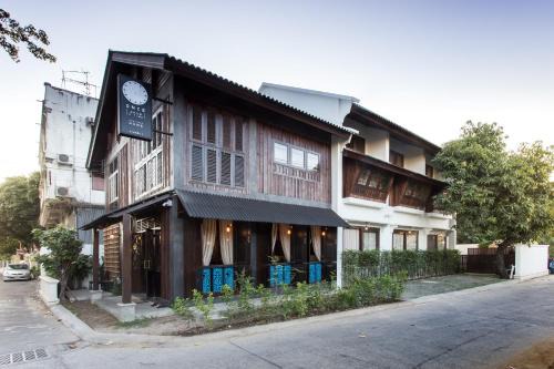 Old City Hotel | ONCE (upon a time) Chiang Mai Home