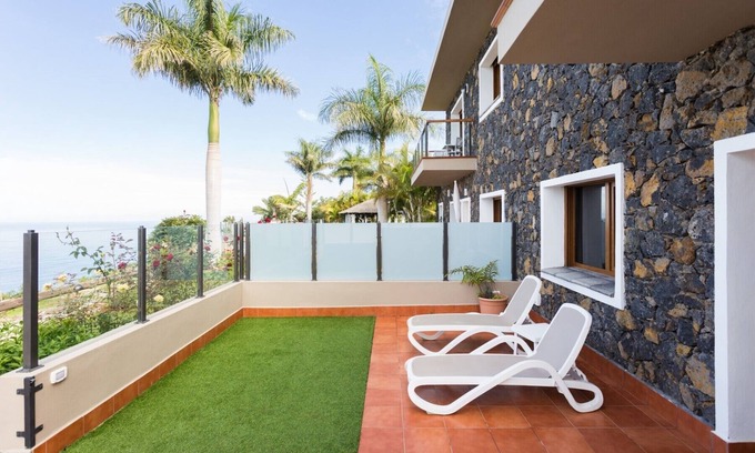 La Matanza de Acentejo Apartment | One bedroom, SEA VIEW, HEATED POOL, Heating, Free wif, Big terrace, (2)