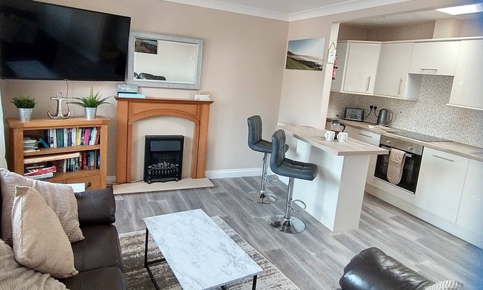 Woolacombe Apartment | One bedroom apartment close to beach and amenities