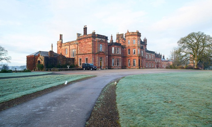 Carlisle Apartment | One bedroom apartment offering characterful and beautiful accommodation