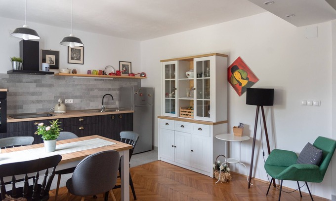 Cove Tri Zala (Zrnovo) Apartment | One bedroom apartment near beach Žrnovska Banja, Korčula (A-5203-c)
