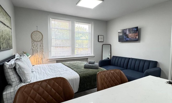 Dwight Apartment | One bedroom apartment in United States of America, New Haven