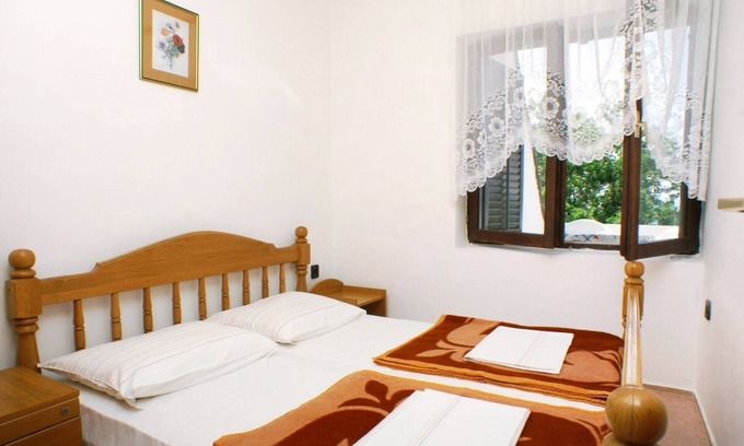 Potocnica Apartment | One bedroom apartment with terrace and sea view Potočnica, Pag (A-4096-b)
