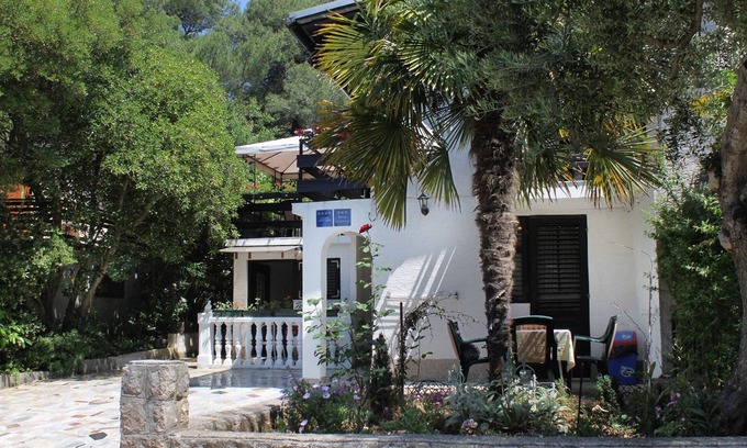 Artatore Apartment | One bedroom apartment with terrace Artatore, Lošinj (A-5377-b)