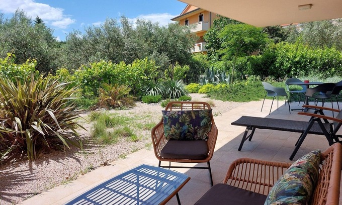 Krk Apartment | One bedroom apartment with terrace Krk (A-23610-a)