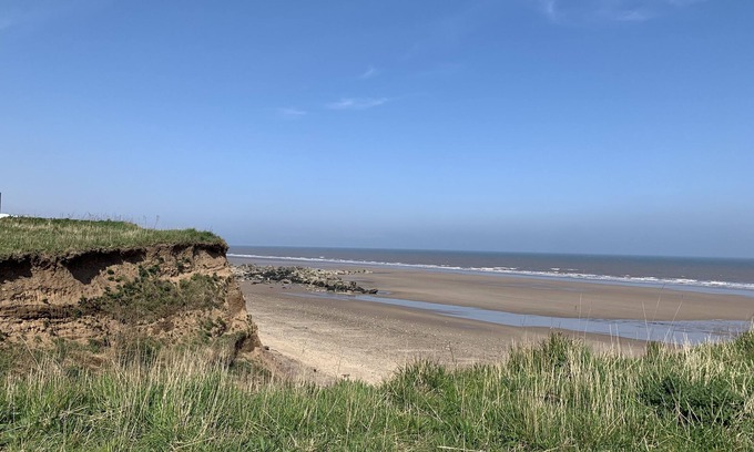 Barmston Cottage | One Bedroom Barn With Free Parking