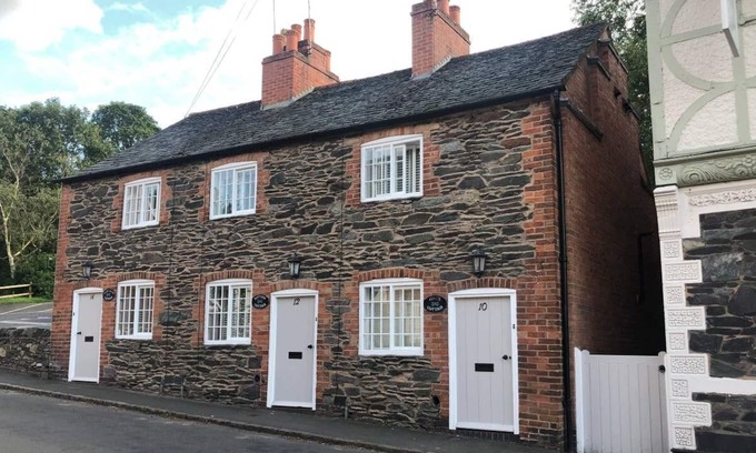 Woodhouse Eaves House | One bedroom cottage in the heart of Charnwood Forest