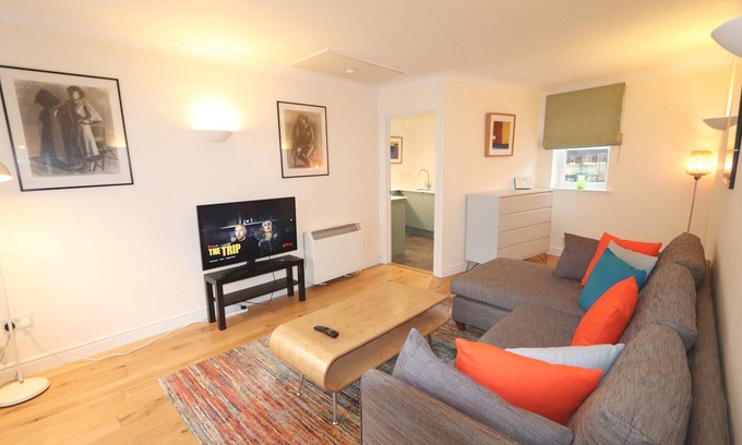 Bristol City Centre Apartment | One bedroom flat in the heart of Bristol