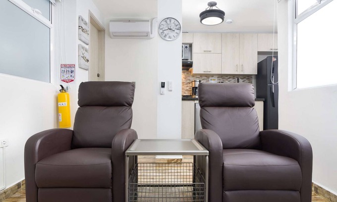 Medellin Apartment | One bedroom Hot tub AC security king bed, Dishwasher